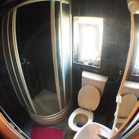 Guest House Pikapolonca Maribor Kamer foto